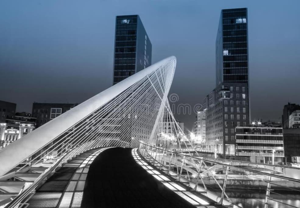 Apartmento Vintage Calatrava Bilbao Buitenkant foto